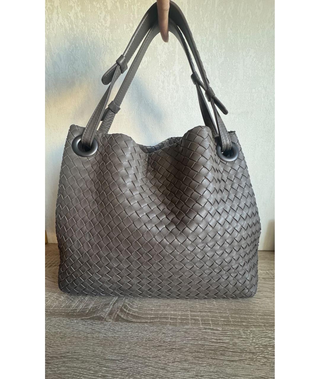 BOTTEGA VENETA Коричневая кожаная сумка тоут, фото 2