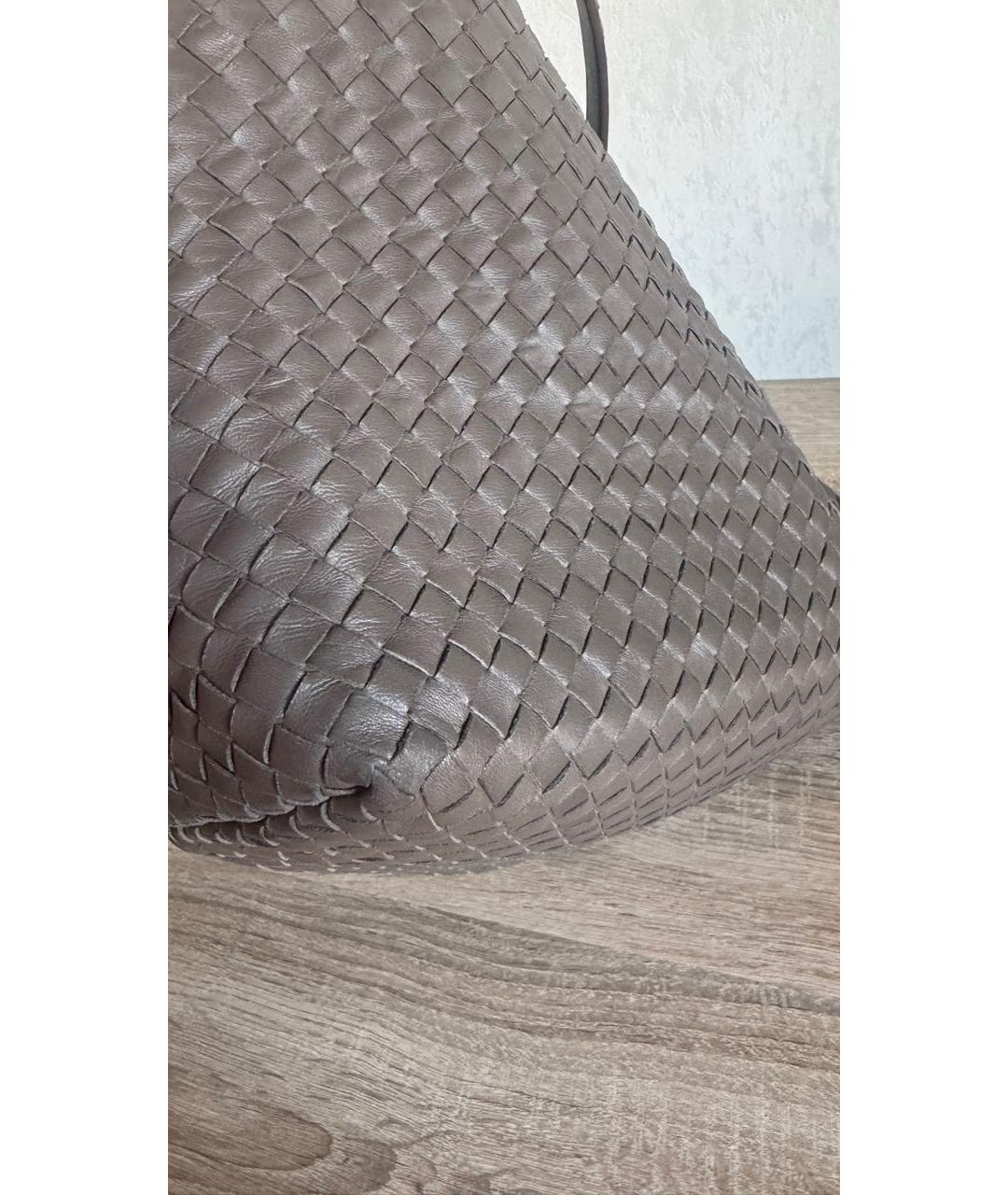 BOTTEGA VENETA Коричневая кожаная сумка тоут, фото 6