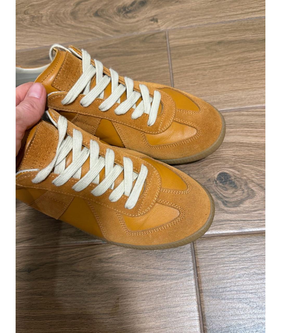 MAISON MARGIELA Оранжевое кожаные кеды, фото 2