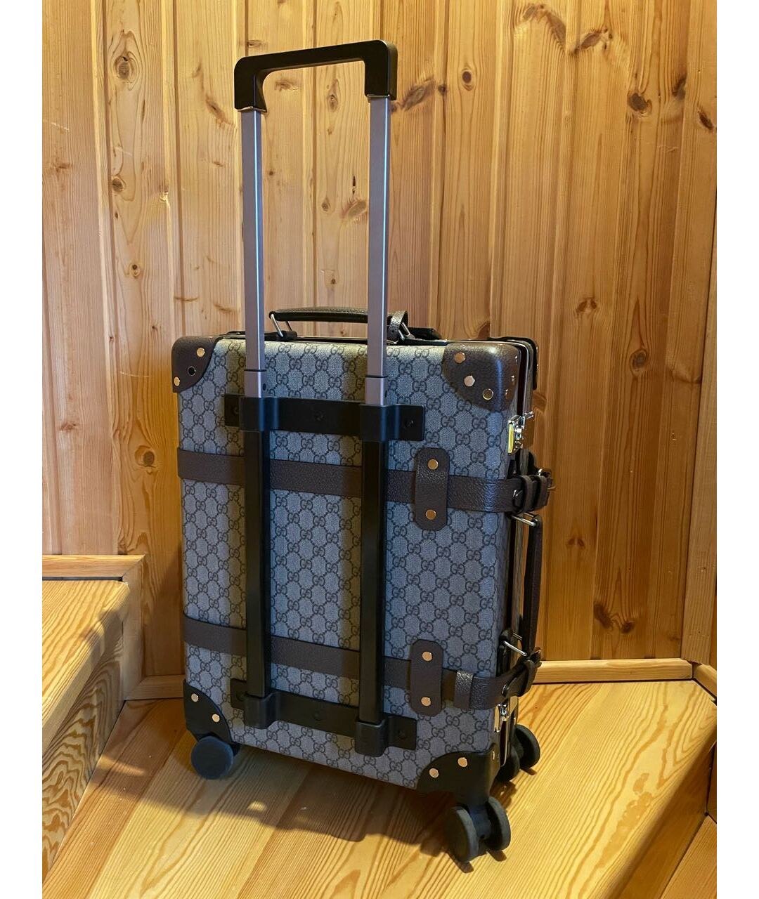 GUCCI Серый кожаный чемодан, фото 2