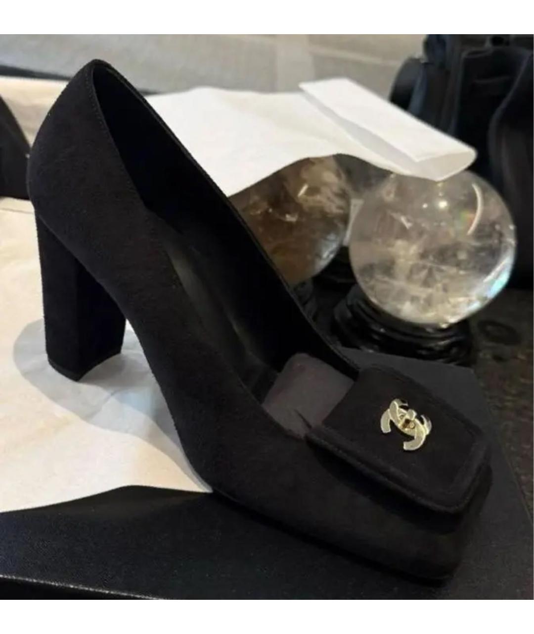 CHANEL Черные замшевые туфли, фото 2