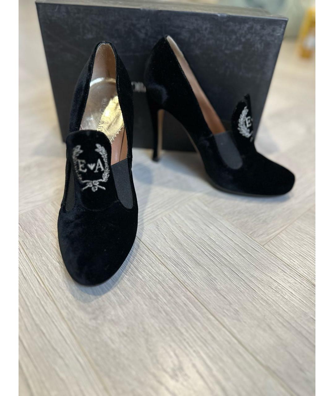 EMPORIO ARMANI Черные бархатные туфли, фото 2