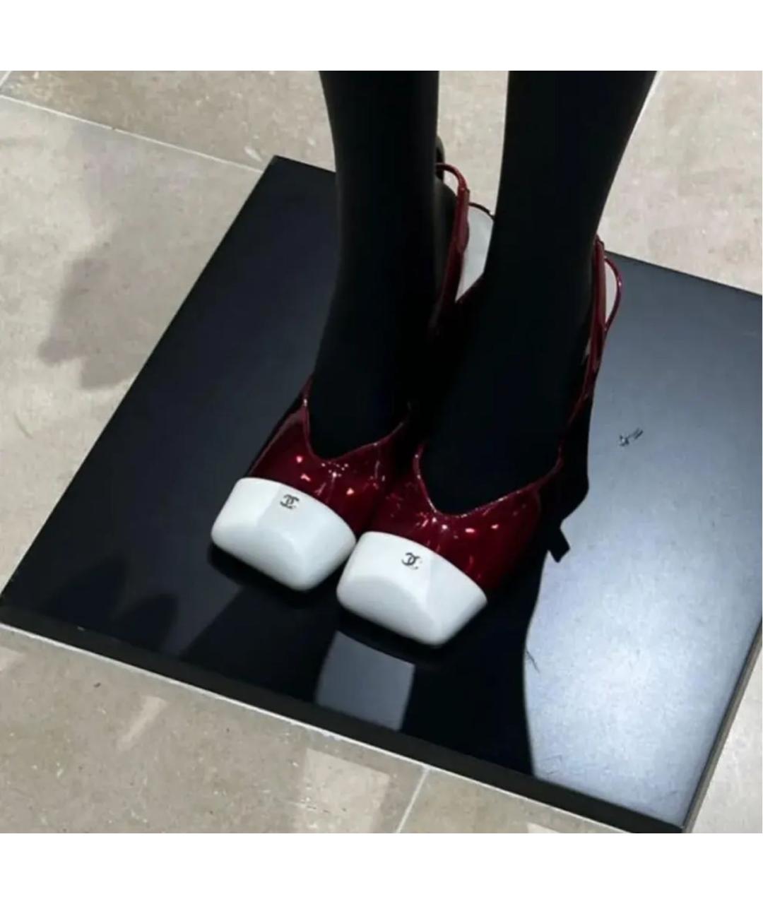 CHANEL Красные туфли из лакированной кожи, фото 4