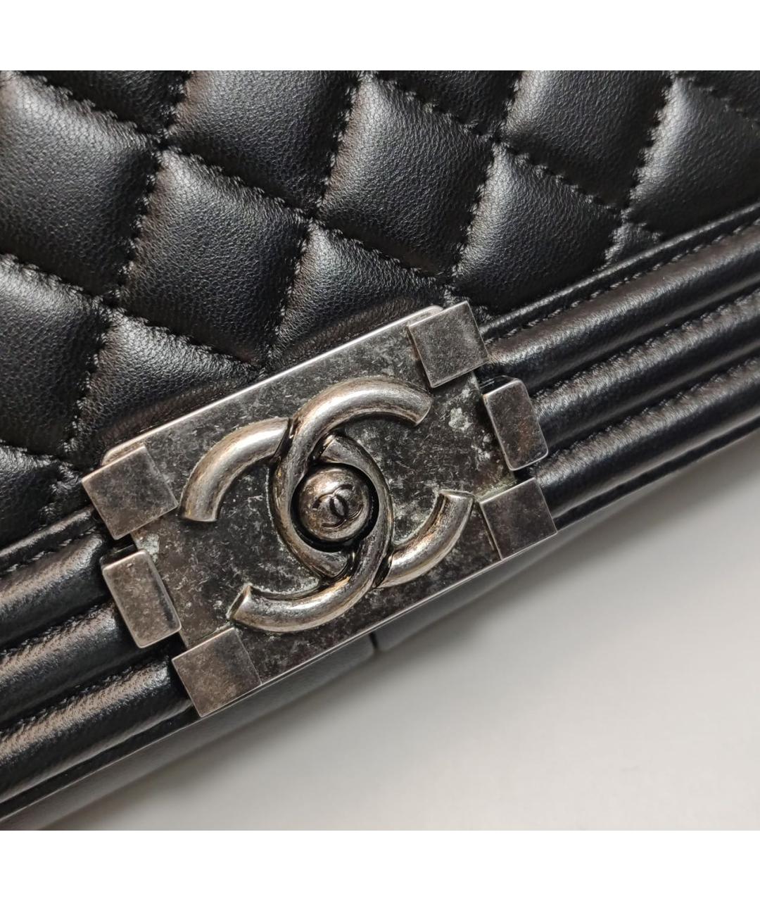 CHANEL Черная кожаная сумка через плечо, фото 7
