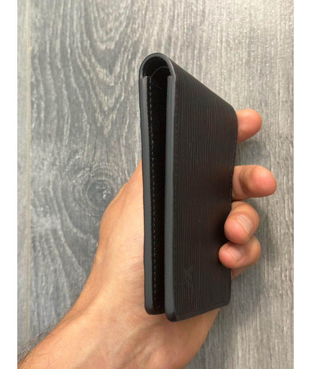 LOUIS VUITTON Черный кожаный кошелек, фото 4