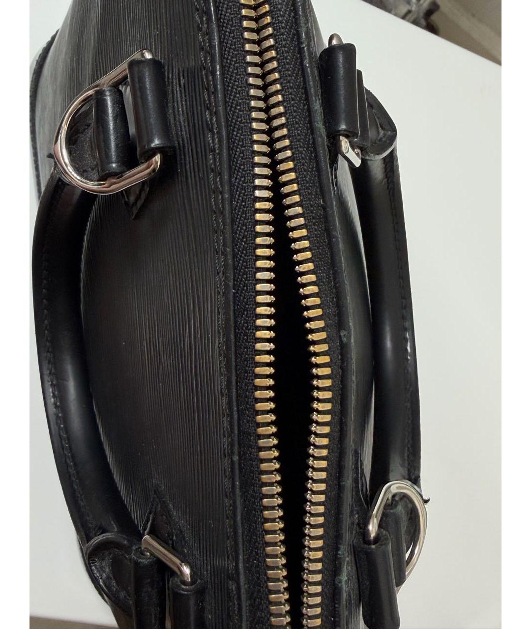 LOUIS VUITTON Черная кожаная сумка с короткими ручками, фото 8