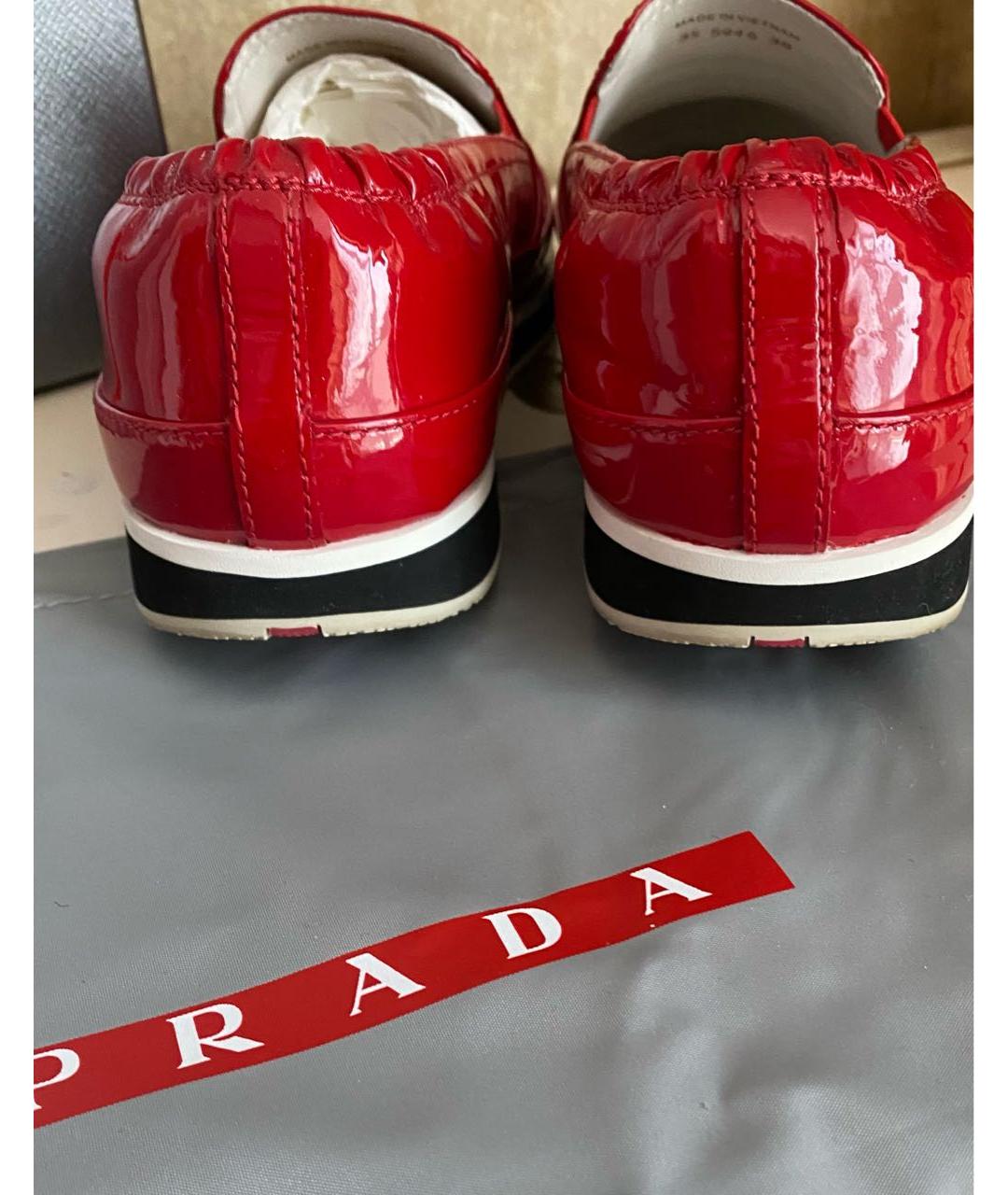 PRADA Красные мокасины из лакированной кожи, фото 6
