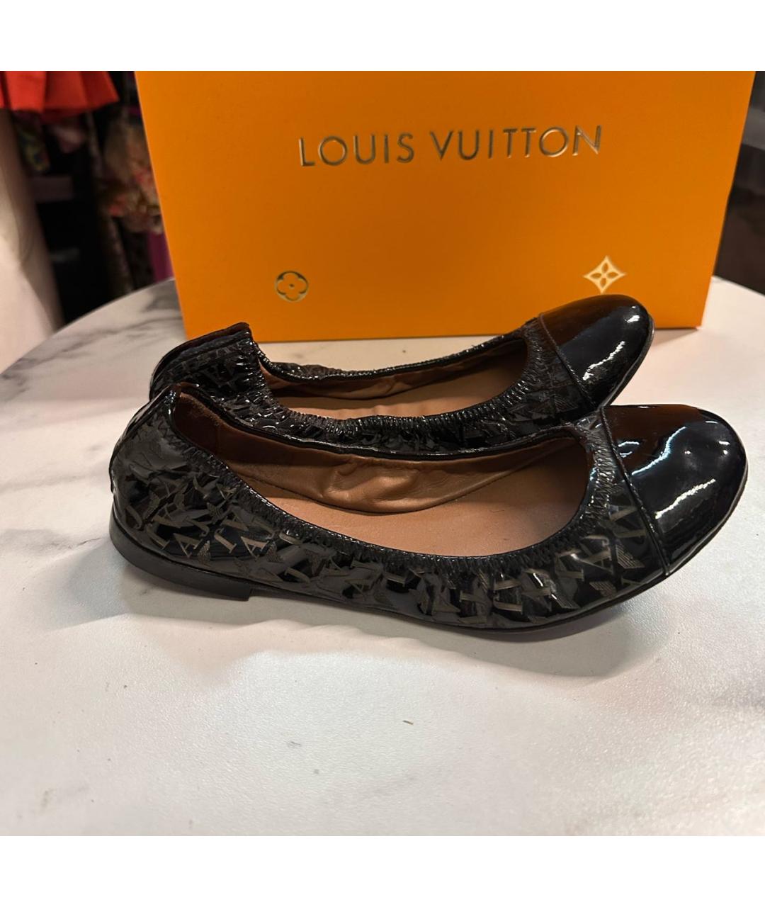 ARMANI JEANS Черные балетки из лакированной кожи, фото 9