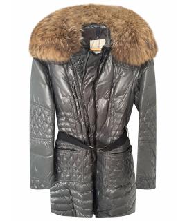 MONCLER Пуховик