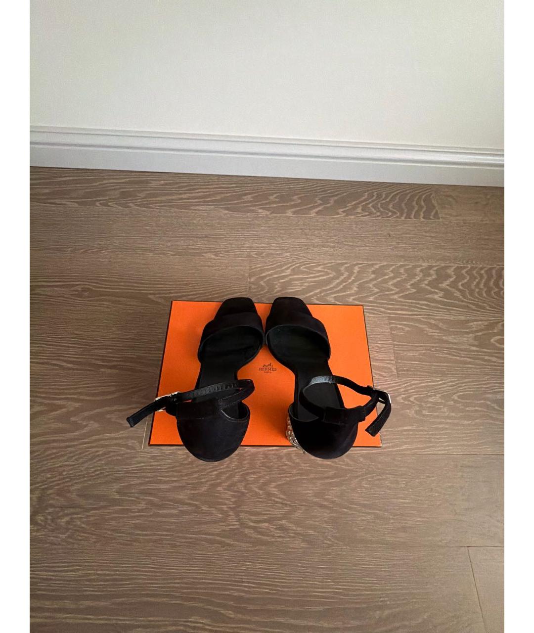 HERMES Черные замшевые босоножки, фото 3