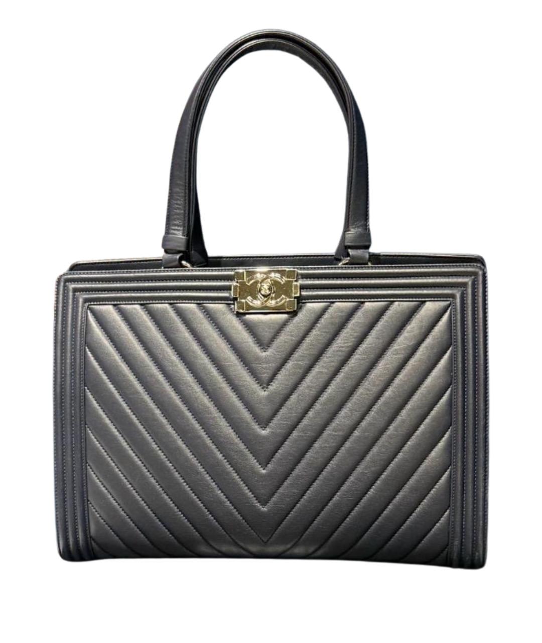 CHANEL Темно-синяя кожаная сумка тоут, фото 1