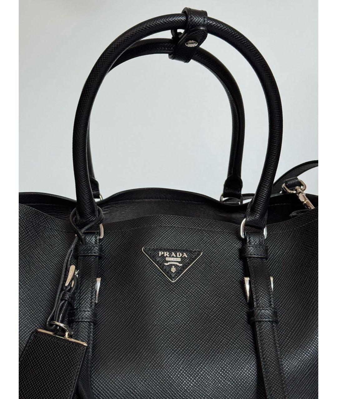 PRADA Черная кожаная сумка с короткими ручками, фото 6