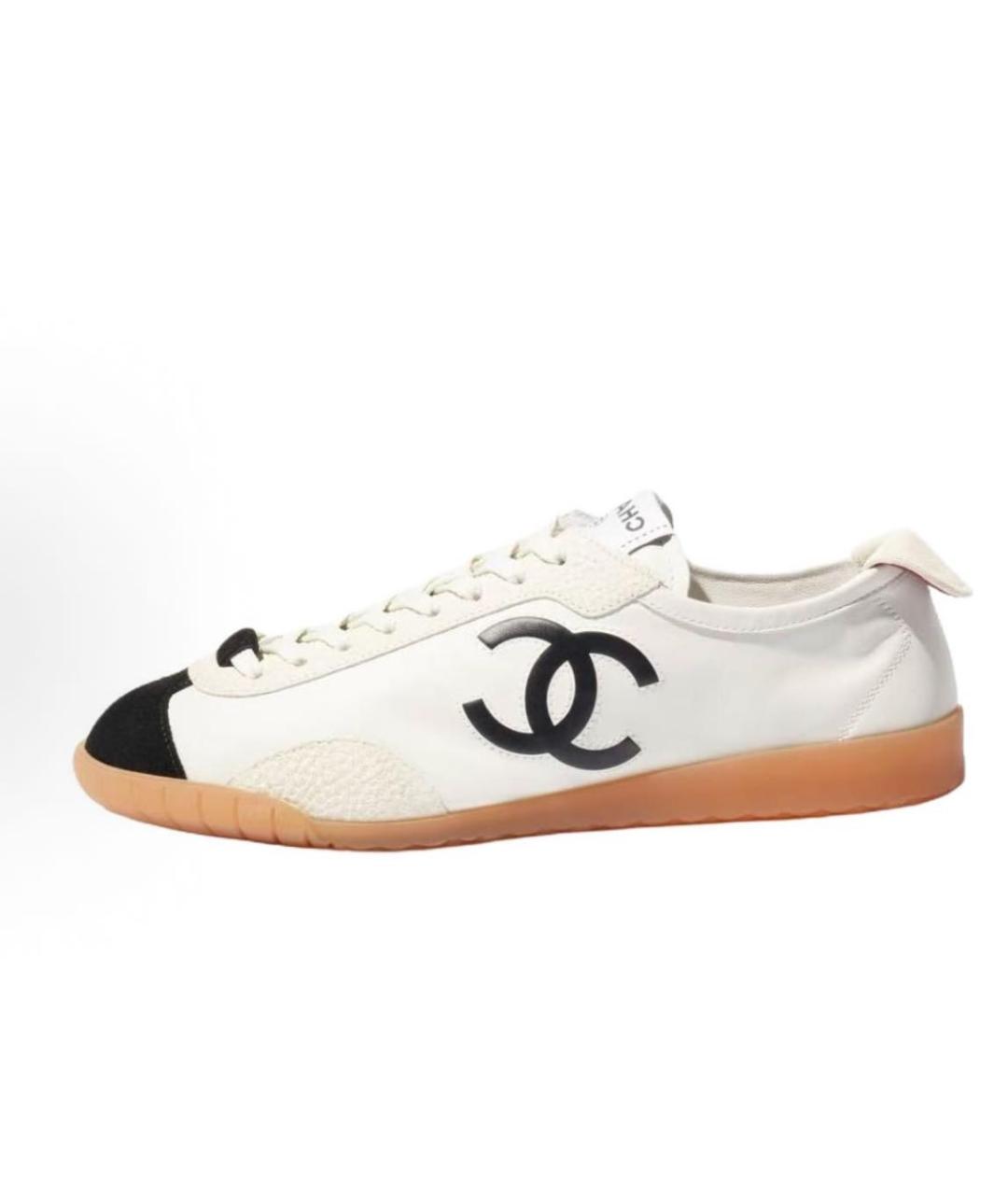 CHANEL Белые кожаные кеды, фото 3