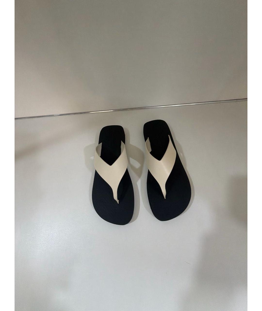 THE ROW Черные резиновые шлепанцы, фото 2