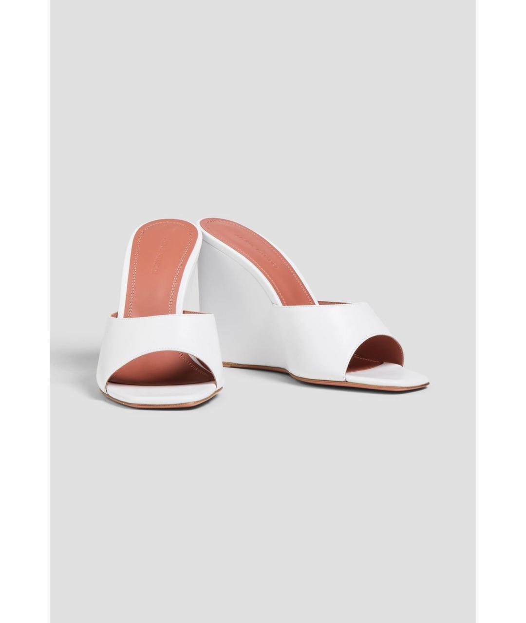 Amina Muaddi Белые кожаные мюли, фото 2