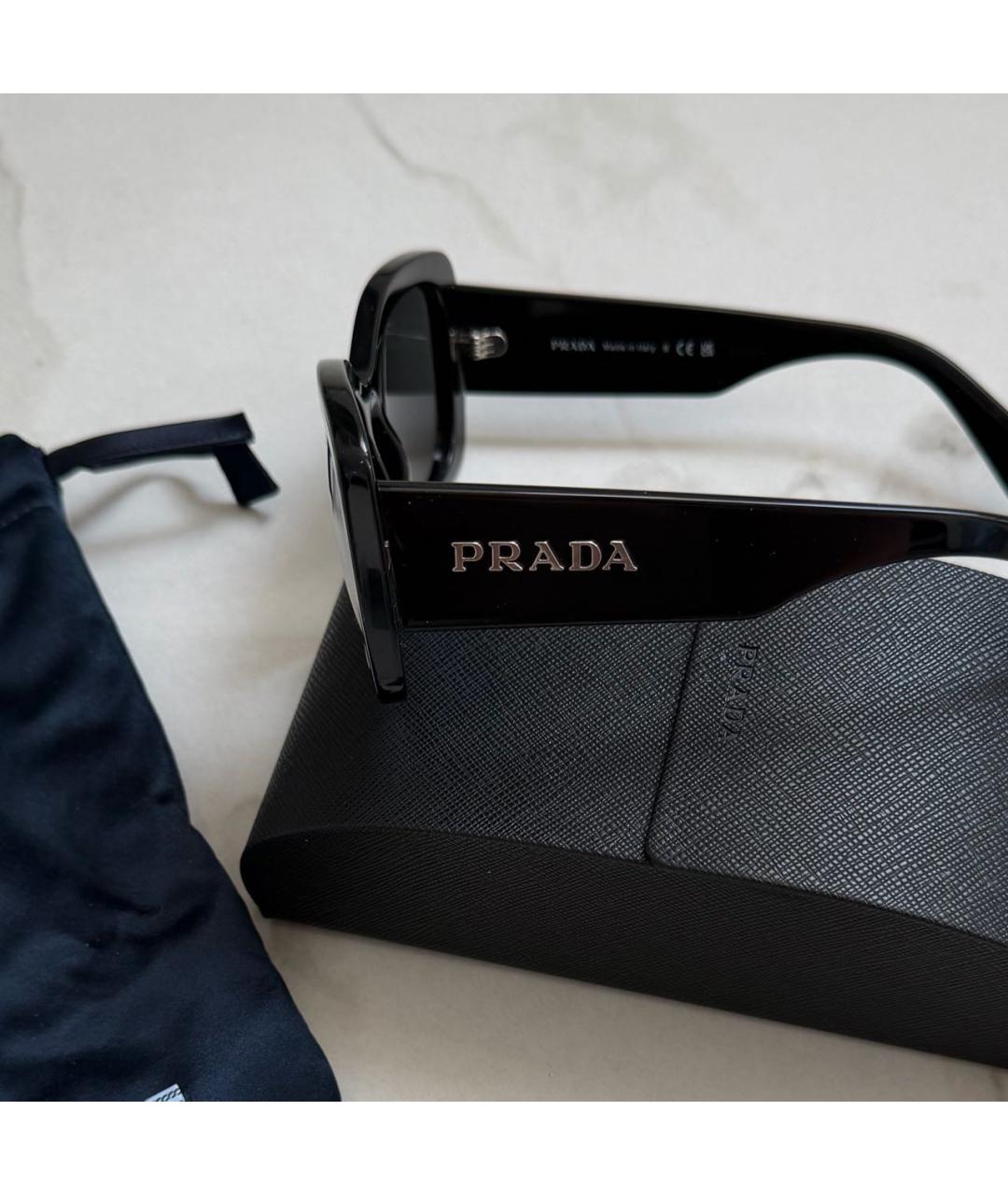 PRADA Черные пластиковые солнцезащитные очки, фото 3