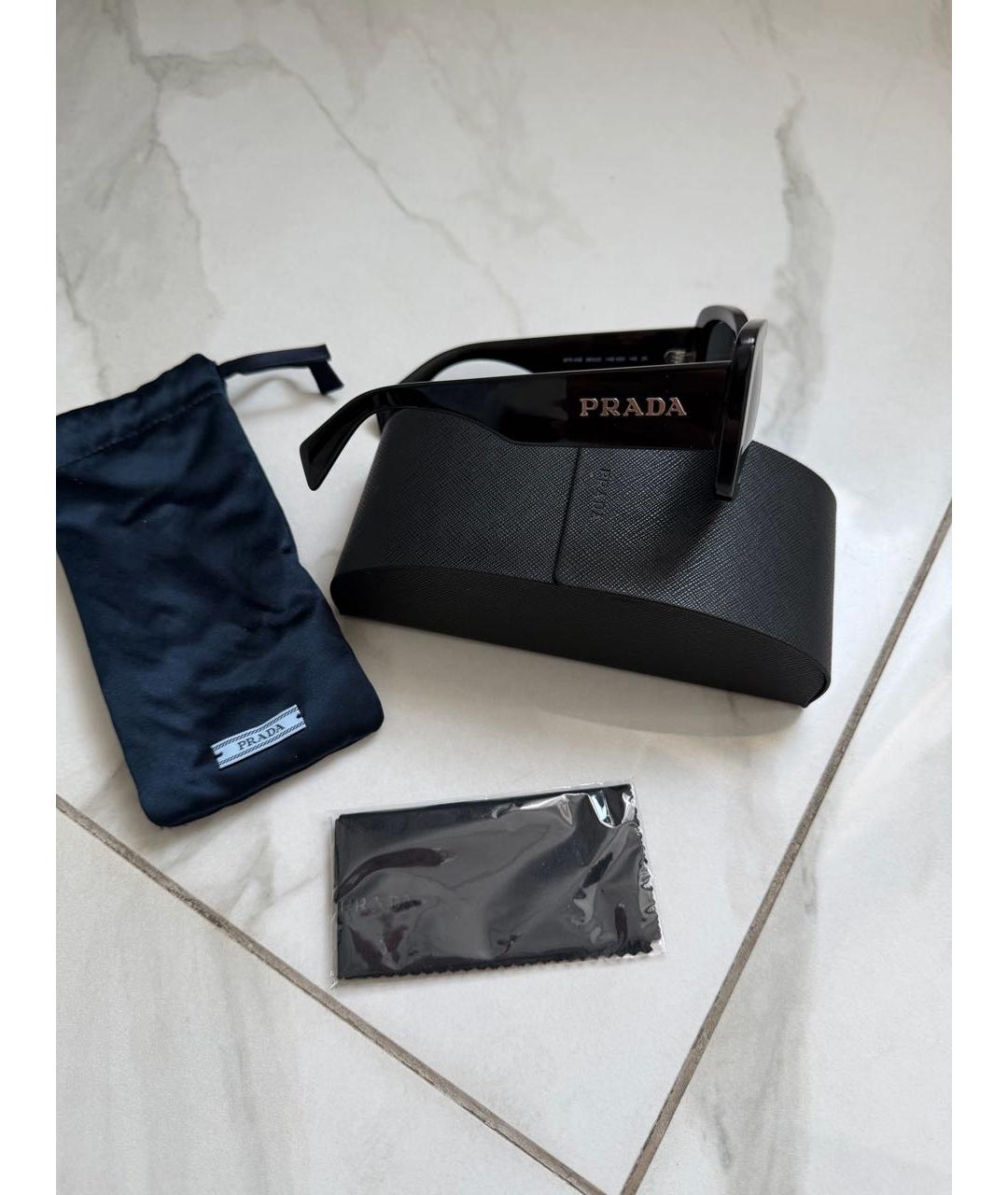 PRADA Черные пластиковые солнцезащитные очки, фото 2