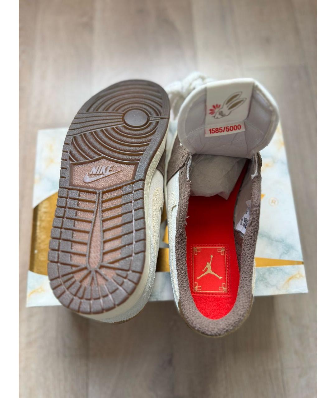 JORDAN Бежевые замшевые низкие кроссовки / кеды, фото 4