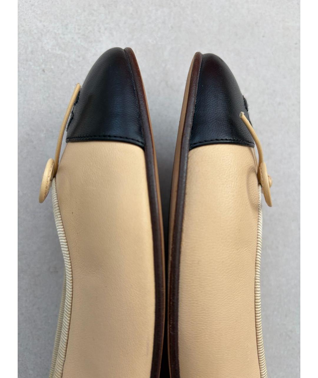 CHANEL Бежевые кожаные балетки, фото 5