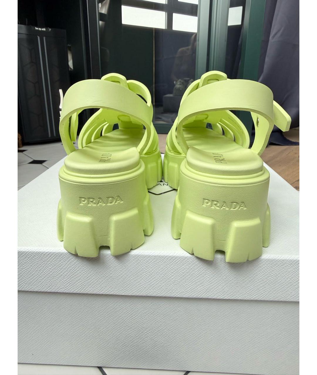 PRADA Салатовые резиновые сандалии, фото 4