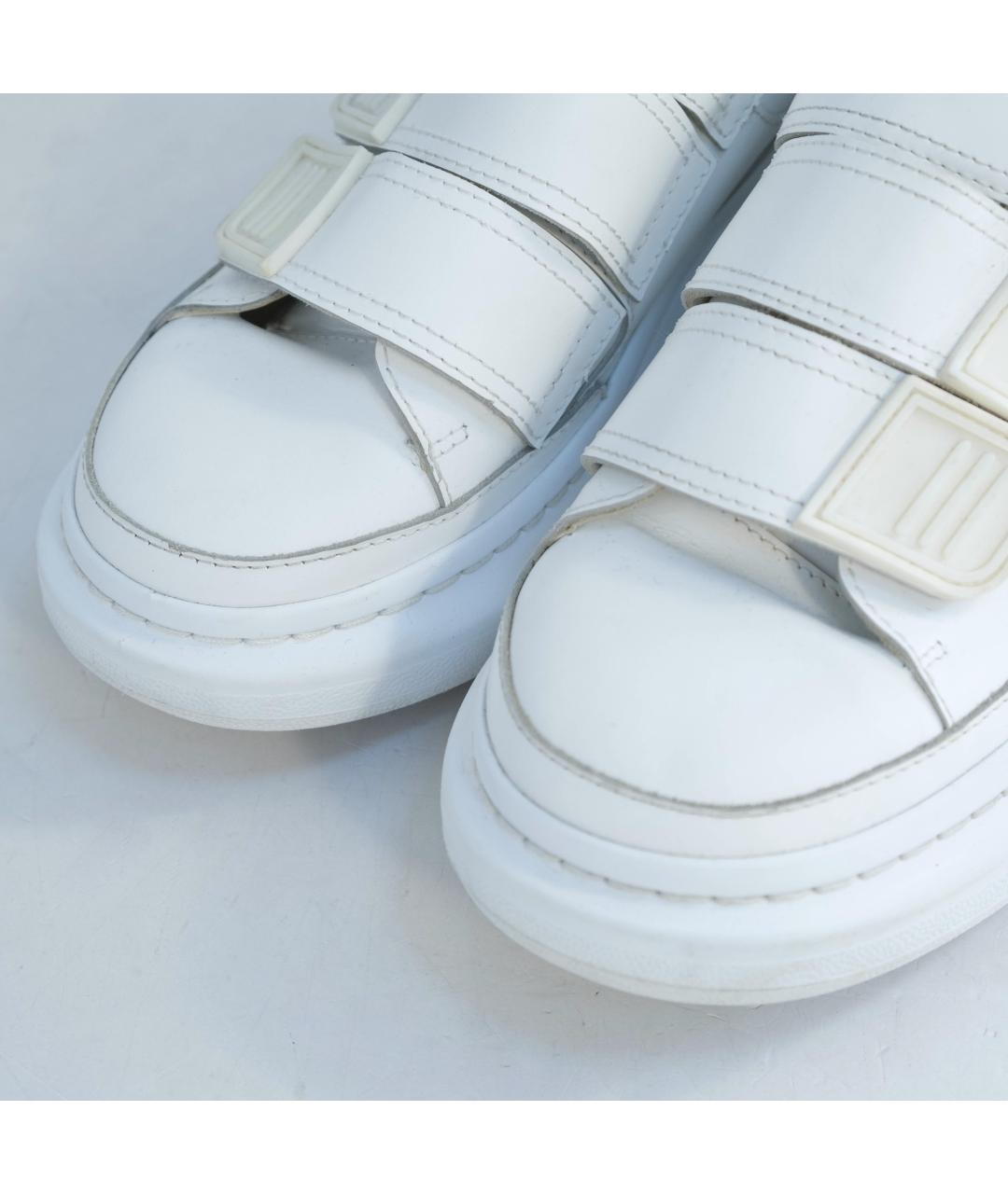 ALEXANDER MCQUEEN Белые кожаные кеды, фото 3