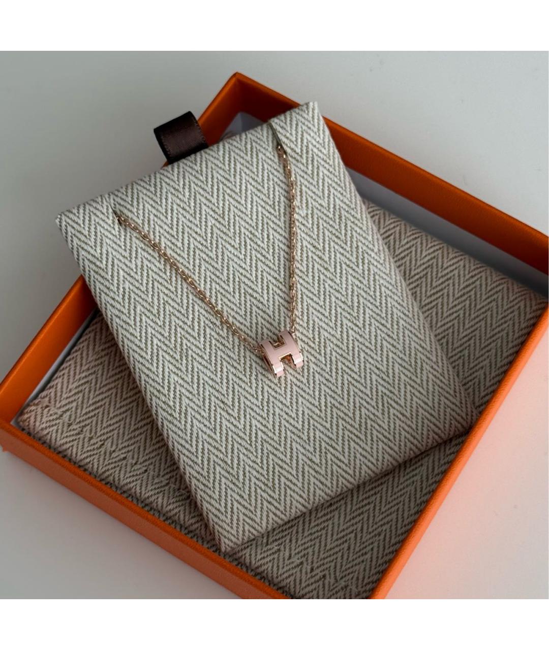 HERMES Розовая металлическая подвеска, фото 4