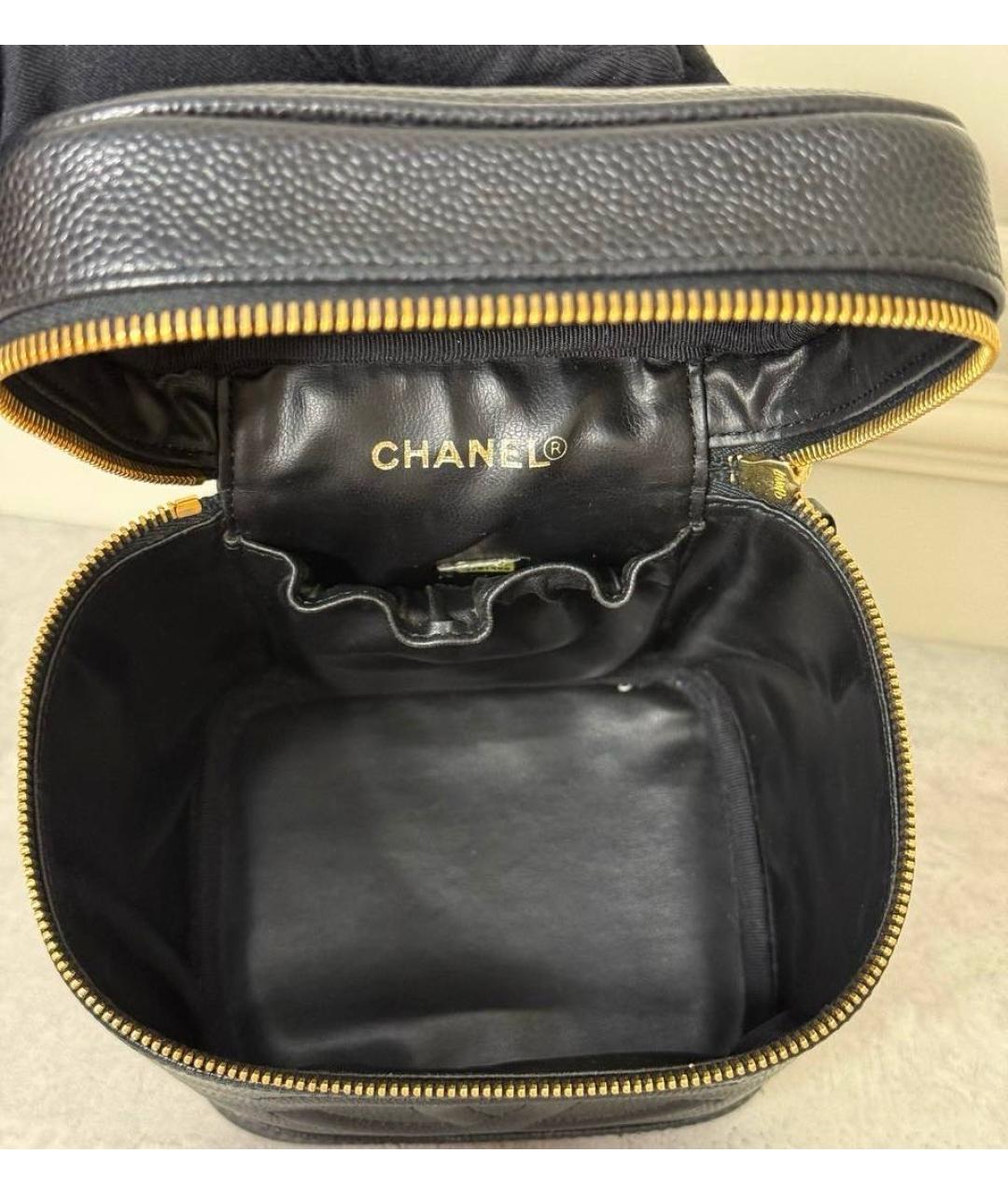 CHANEL Черная кожаная сумка с короткими ручками, фото 8