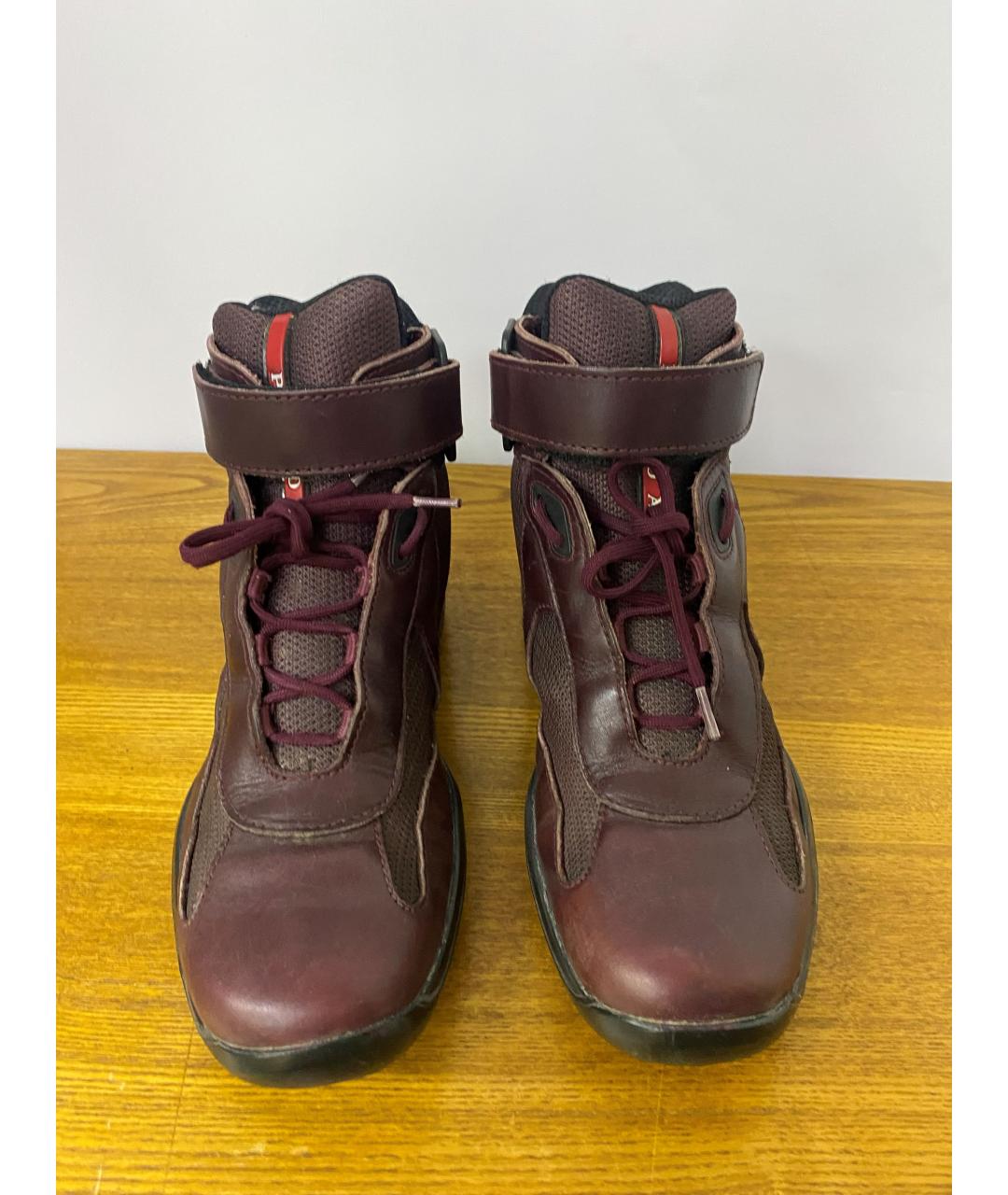 PRADA Бордовые кожаные кроссовки, фото 6