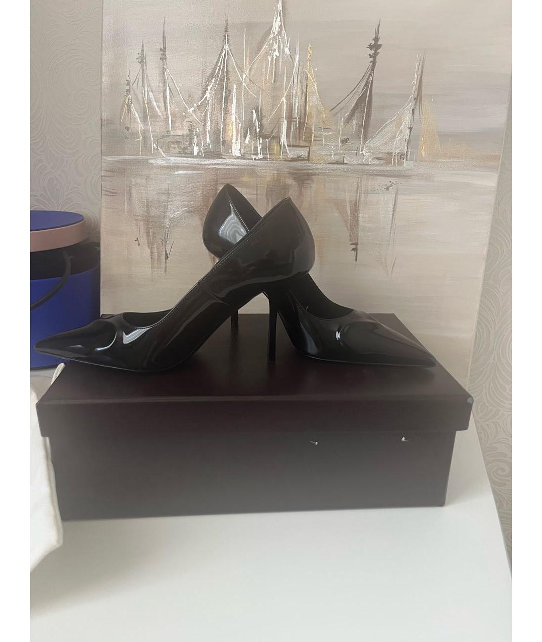 ALAIA Черные туфли из лакированной кожи, фото 7