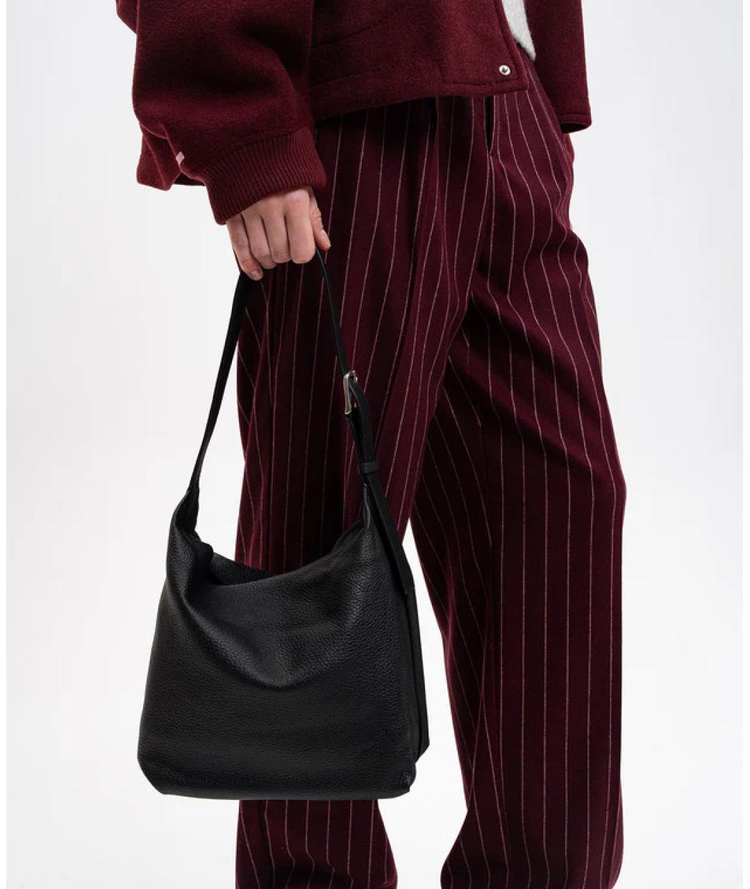 THE ROW Черная кожаная сумка через плечо, фото 3