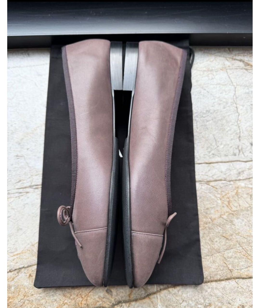 CHANEL Коричневые замшевые балетки, фото 6