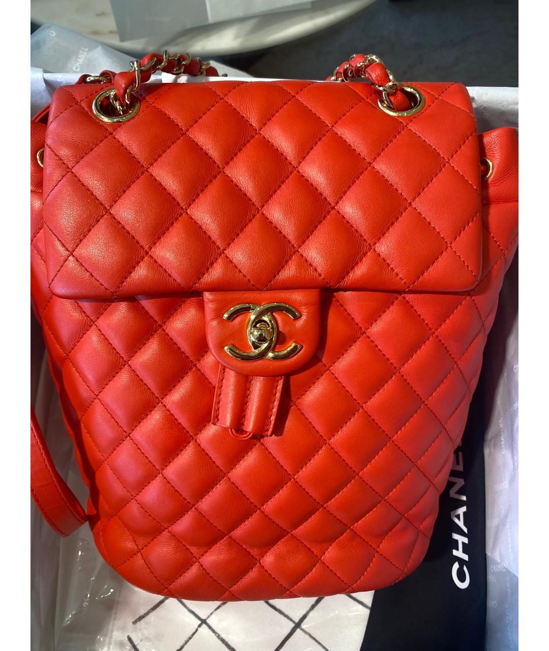 CHANEL Красный кожаный рюкзак, фото 5