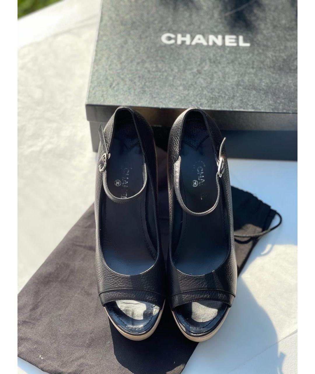 CHANEL Черные кожаные босоножки, фото 2