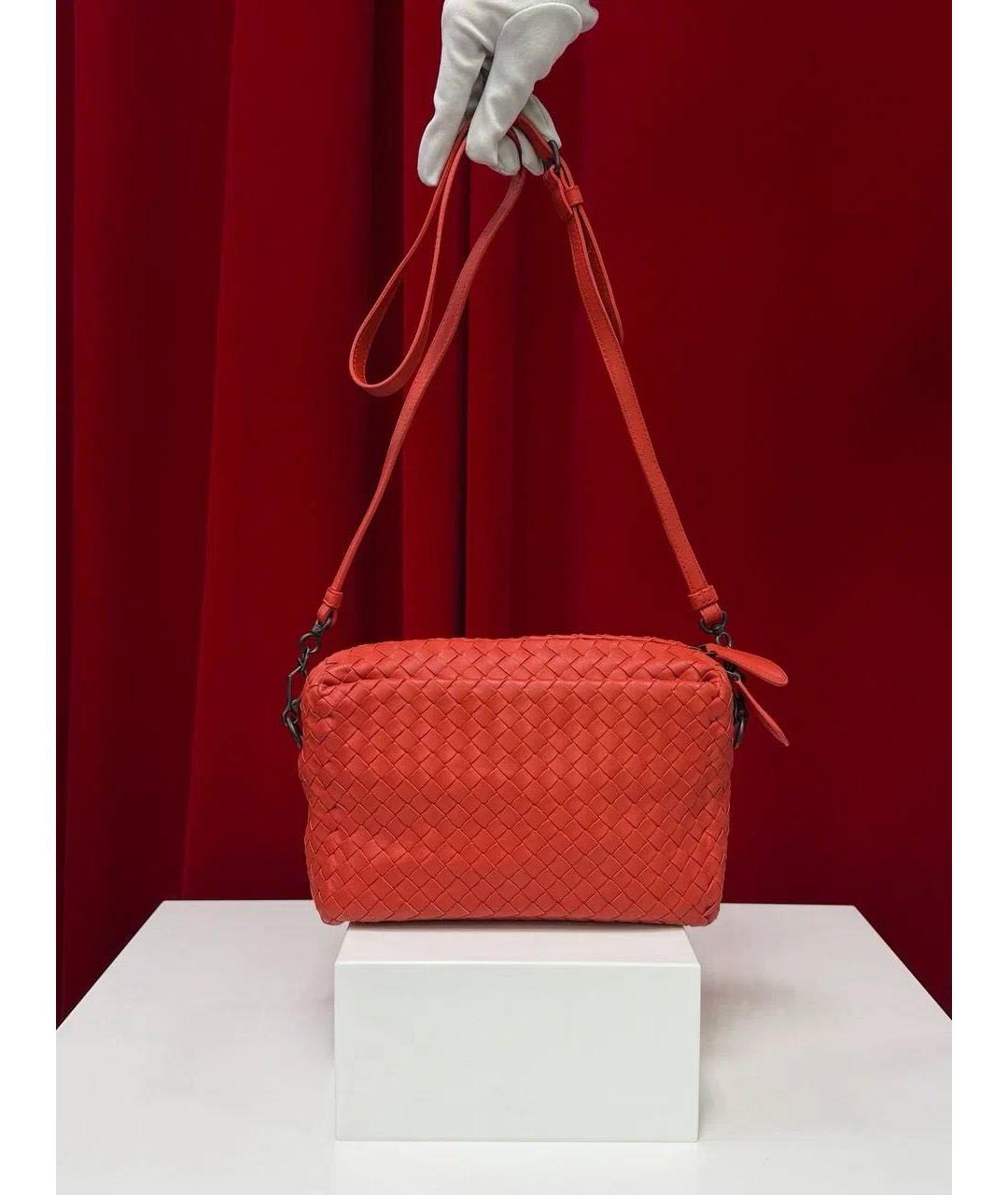 BOTTEGA VENETA Красная кожаная сумка через плечо, фото 5