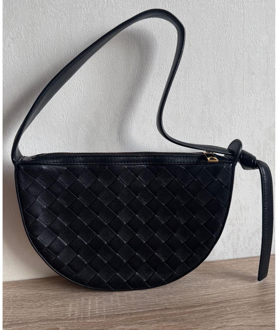 BOTTEGA VENETA Черная кожаная сумка через плечо, фото 2