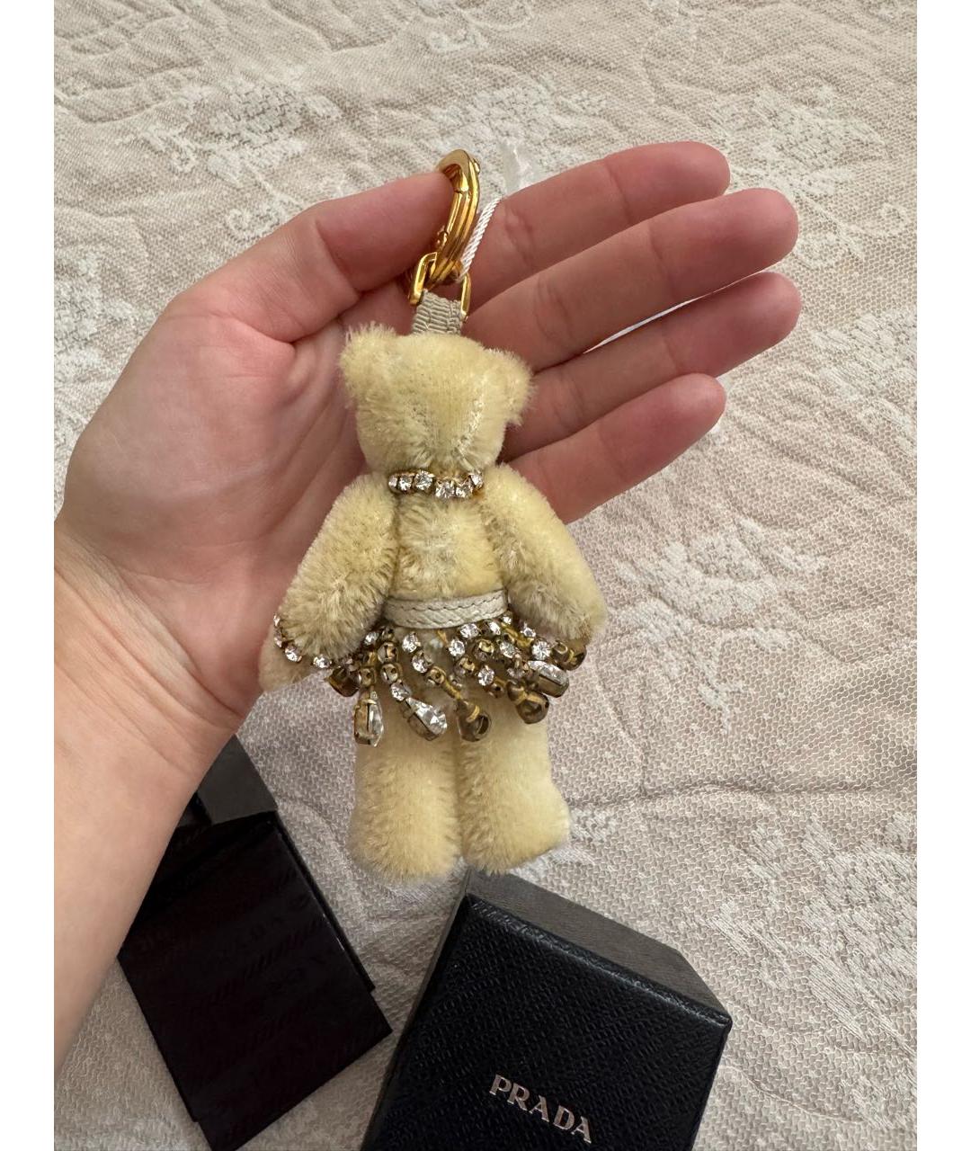 PRADA Бежевый брелок, фото 4