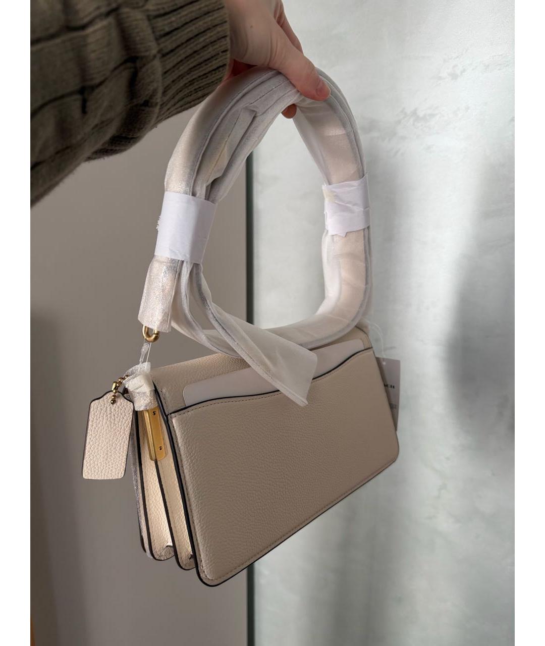 COACH Белая кожаная сумка с короткими ручками, фото 6