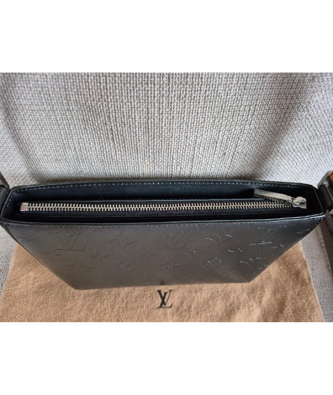 LOUIS VUITTON Антрацитовая кожаная сумка с короткими ручками, фото 5