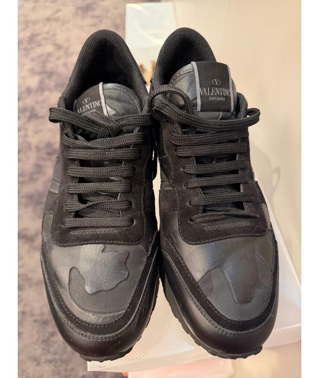 VALENTINO Черные кожаные низкие кроссовки / кеды, фото 2