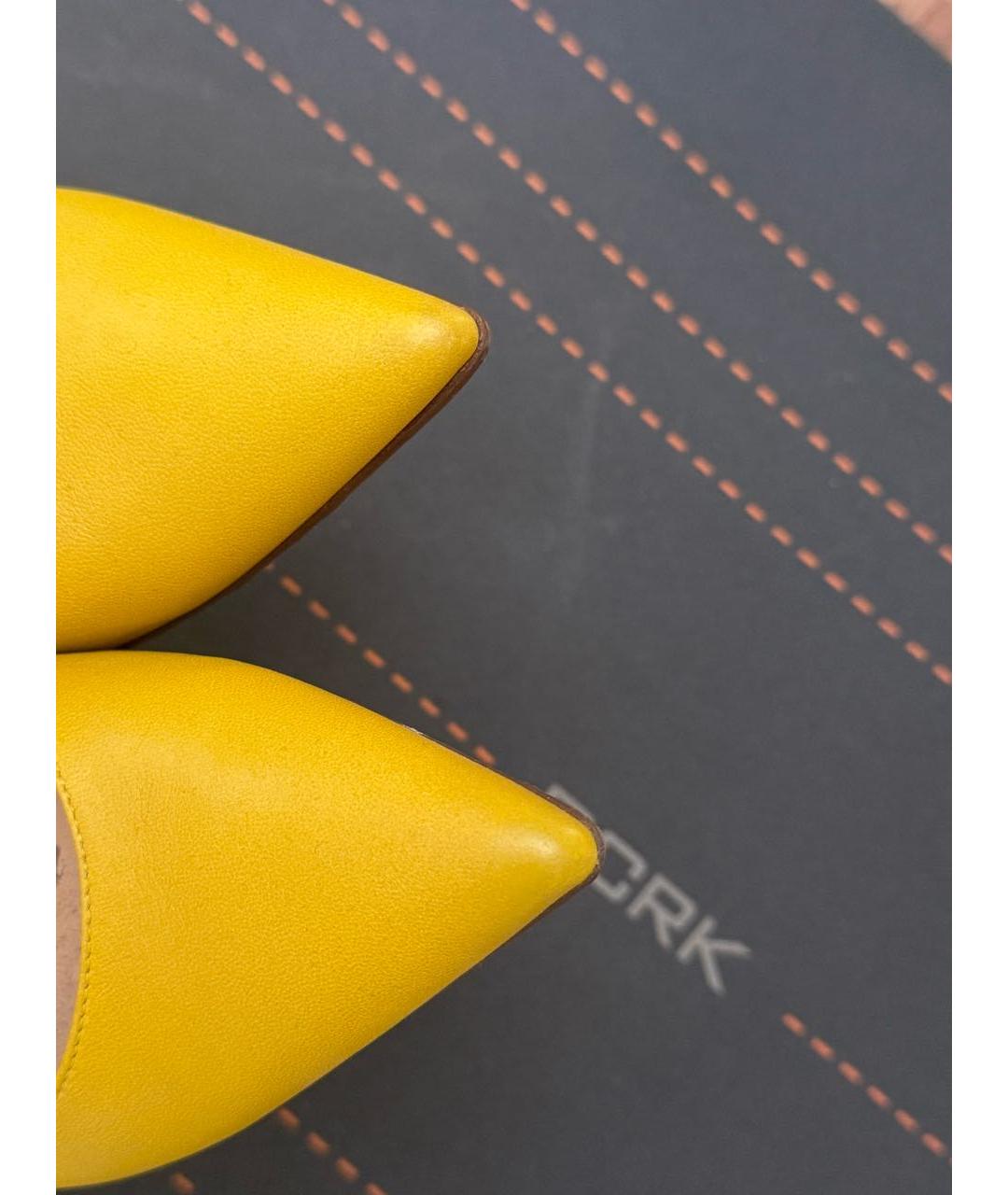 GIANVITO ROSSI Желтые кожаные туфли, фото 2