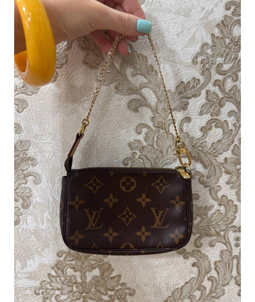 LOUIS VUITTON Коричневая сумка с короткими ручками, фото 5