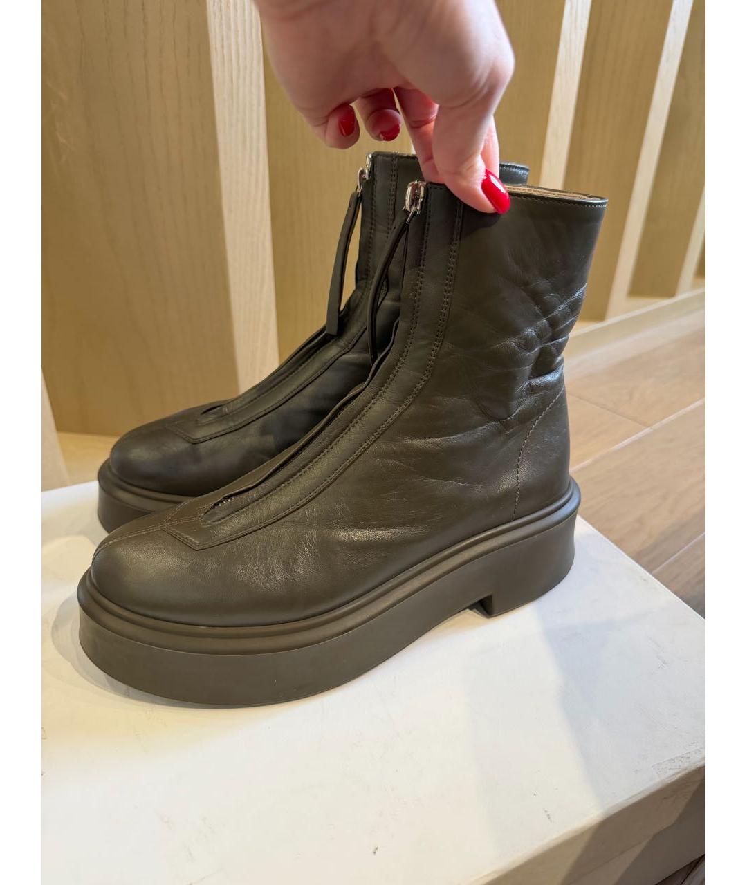 THE ROW Хаки кожаные ботинки, фото 3