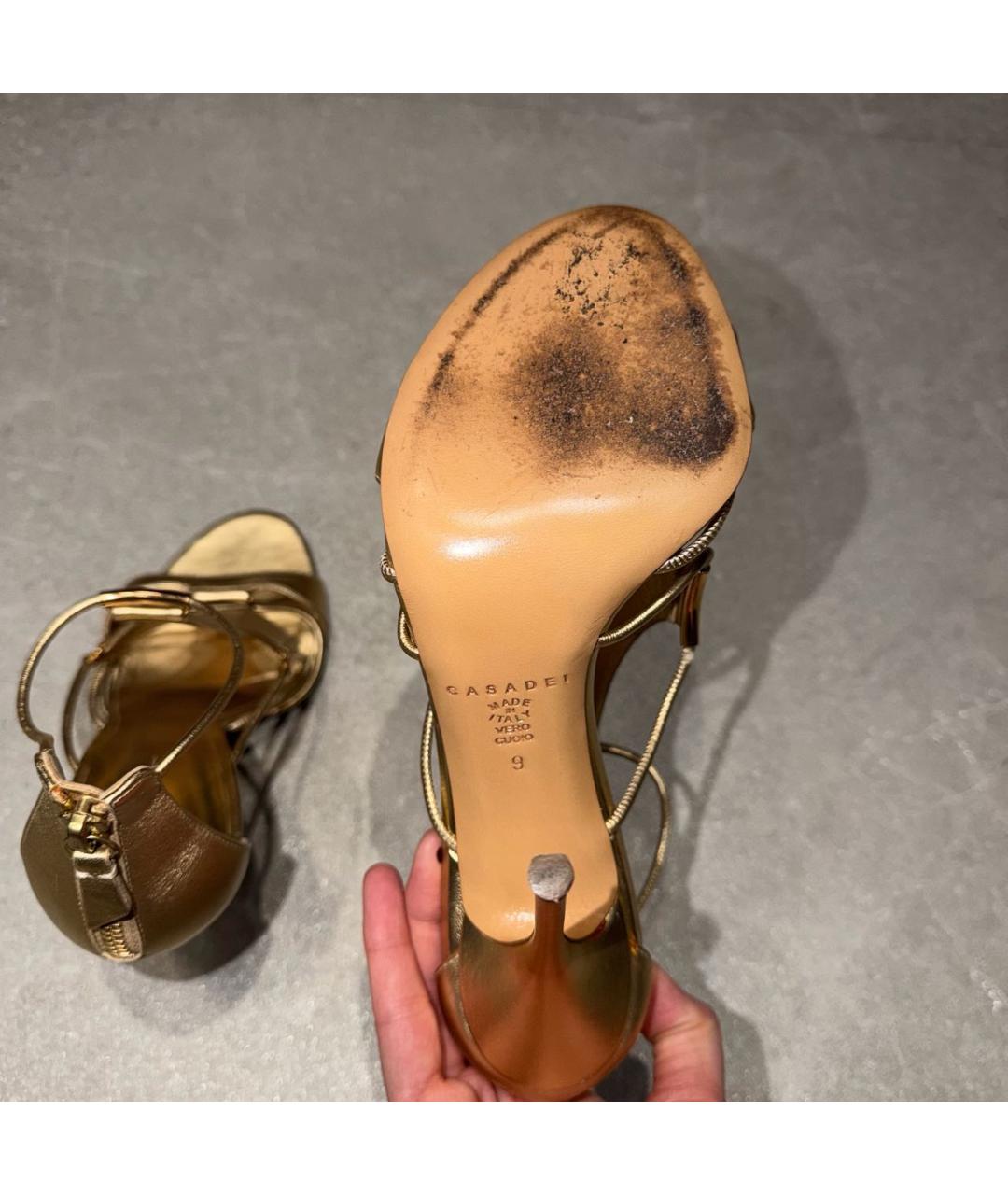 CASADEI Золотые кожаные босоножки, фото 5