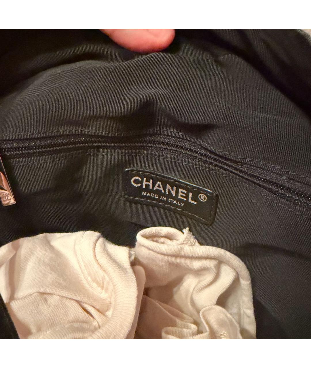 CHANEL Черная кожаная сумка через плечо, фото 6