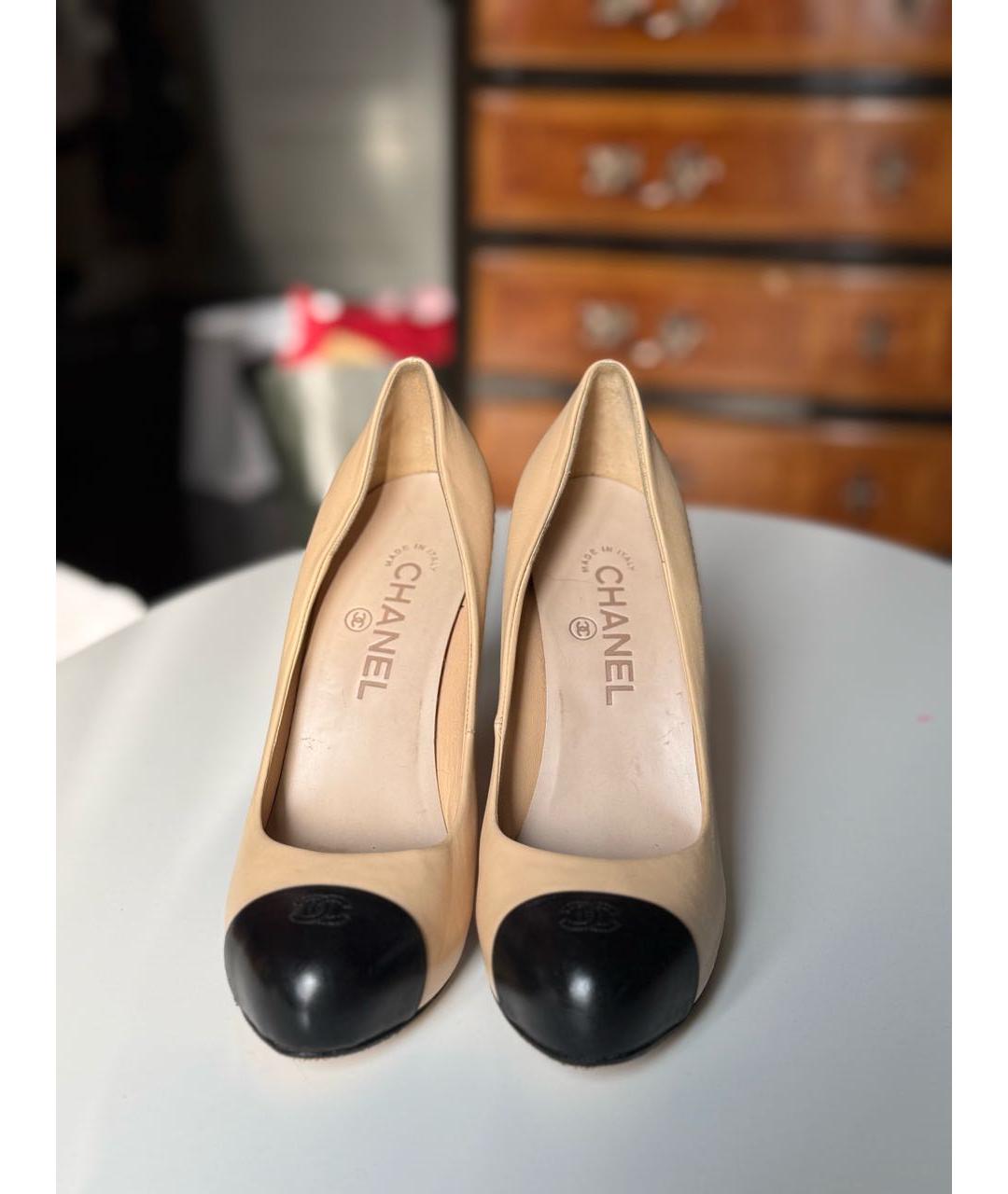 CHANEL Бежевые кожаные туфли, фото 5