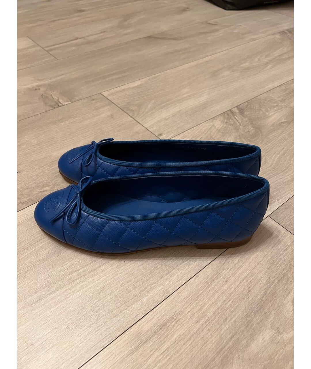 CHANEL PRE-OWNED Синие кожаные туфли, фото 8