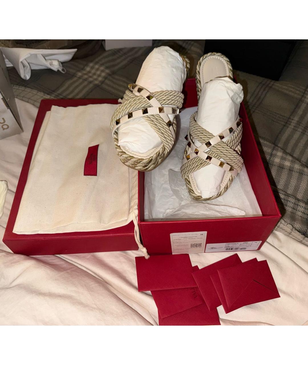 VALENTINO Белые кожаные шлепанцы, фото 4