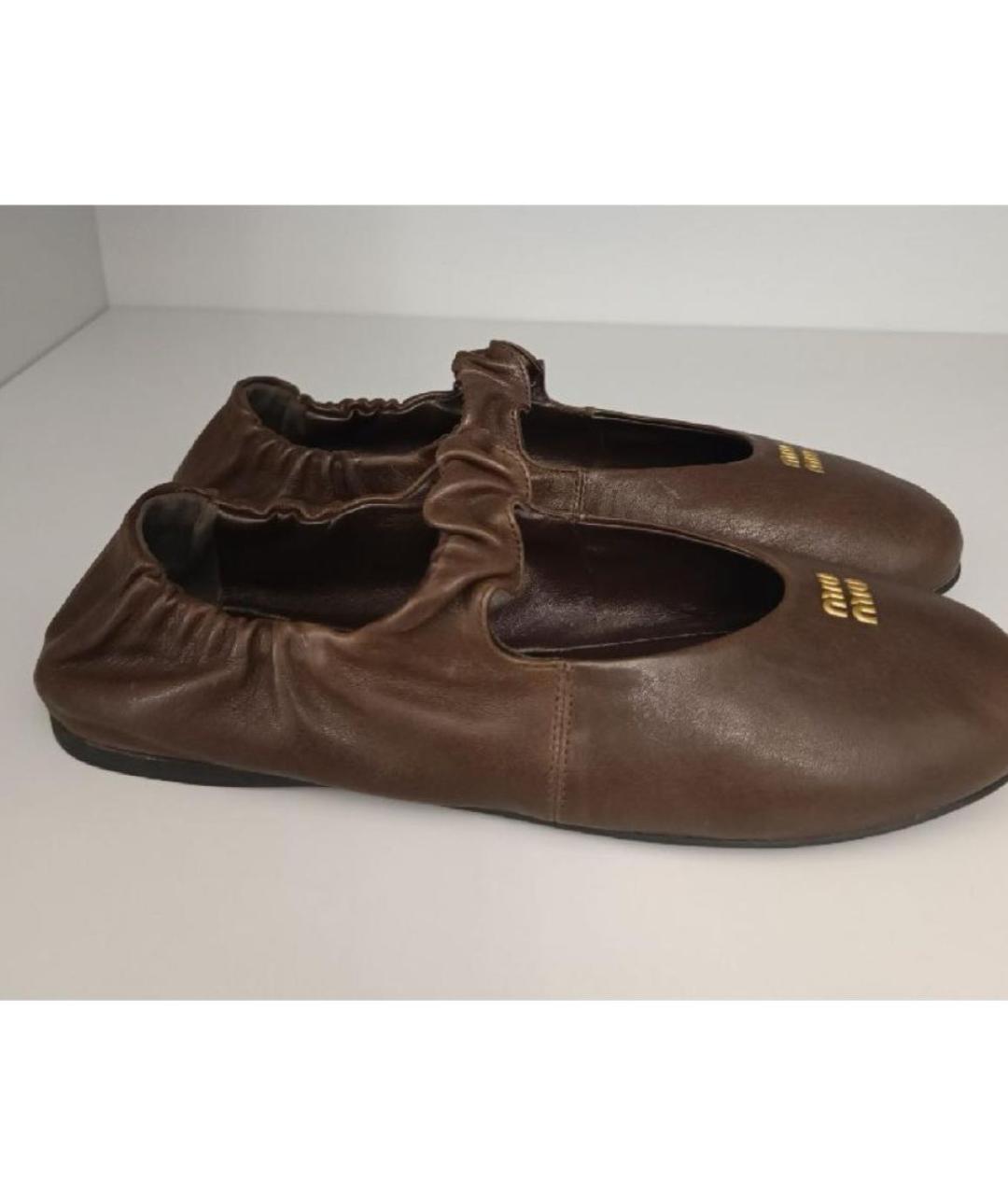 MIU MIU Коричневые кожаные балетки, фото 5
