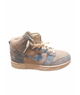 NIKE Кроссовки