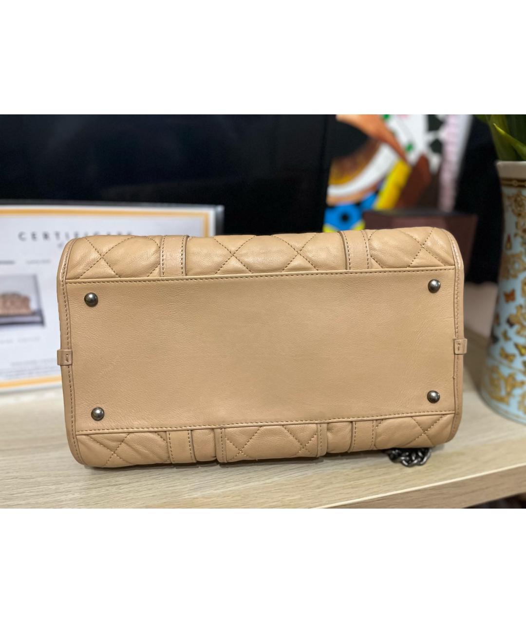 CHANEL Бежевая кожаная сумка через плечо, фото 6